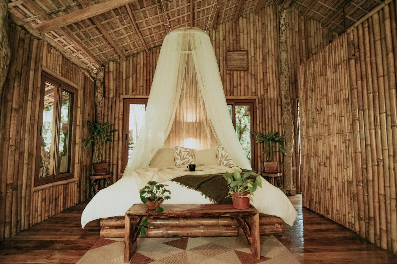 Treehouse De Valentine Villa Balamban Bagian luar foto