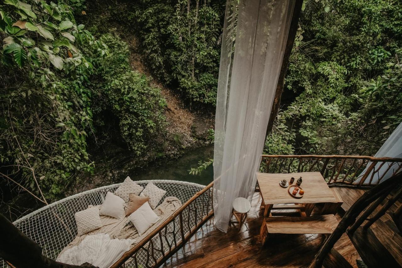 Treehouse De Valentine Villa Balamban Bagian luar foto