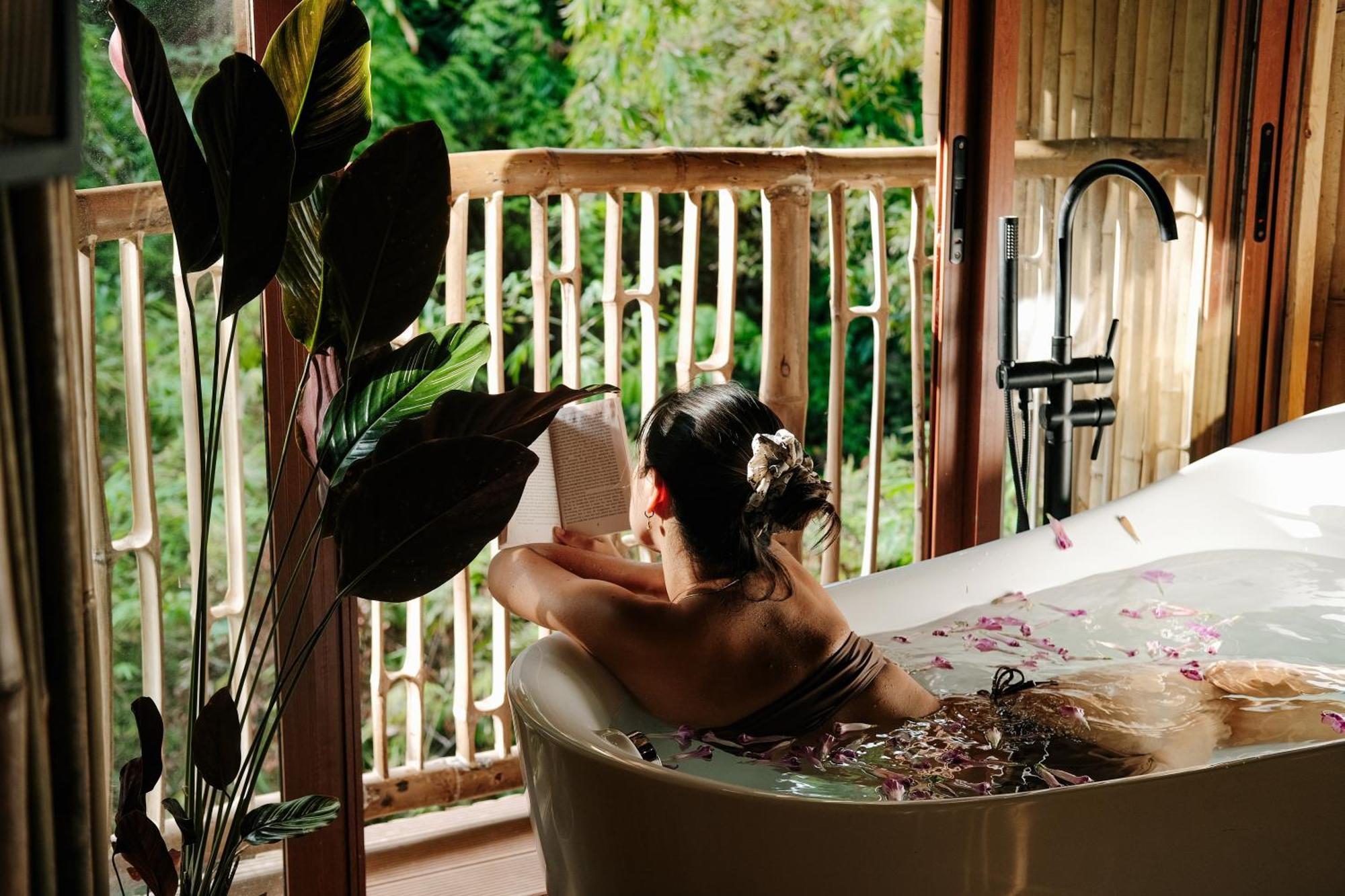 Treehouse De Valentine Villa Balamban Bagian luar foto